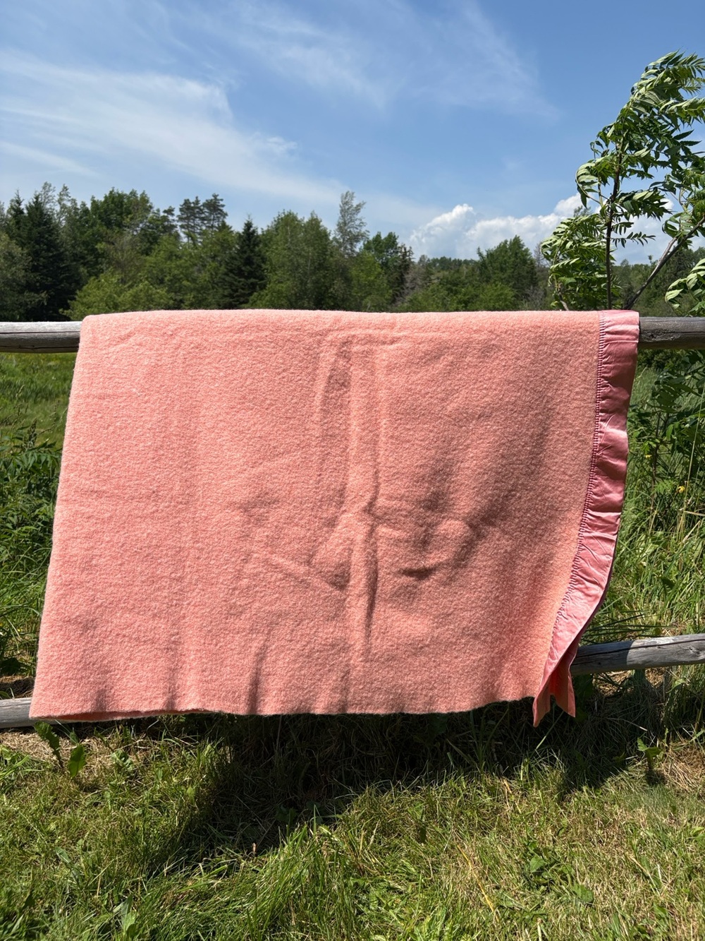 Vintage Ayers of Lachute Ayerspun Pure Virgin Wool Blanket